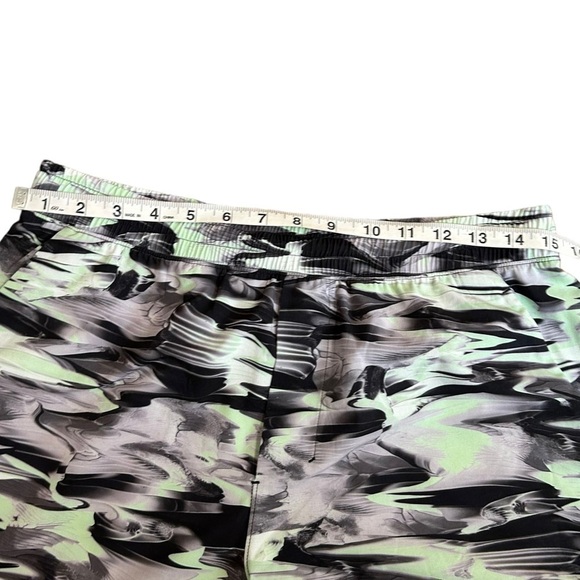 Lululemon Pace Breaker Short *Linerless 7" - Picture 13 of 14